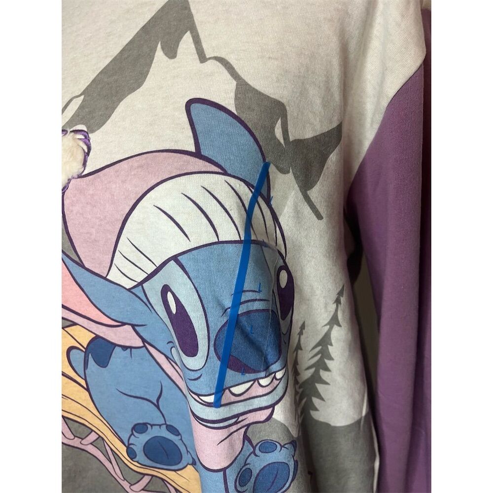 NWT Disney Women's Stitch Sledding Fleece Sweatshirt Size‎ L Multicolor - Picture 8 of 9